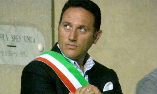 L’ex presidente del consiglio si tira fuori: Caroppo a un passo dalla ricandidatura