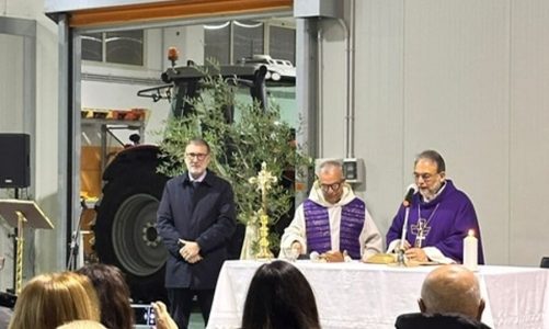 Xylella e agricoltura, l’arcivescovo incontra i lavoratori del settore