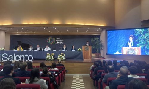 L’economista Mattei inaugura l’anno accademico Isufi con una lezione su: “Democrazia e disuguaglianze”