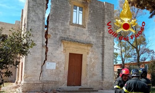 Cede un tirante di sostegno, si spacca a metà l’antica chiesa di San Giuseppe