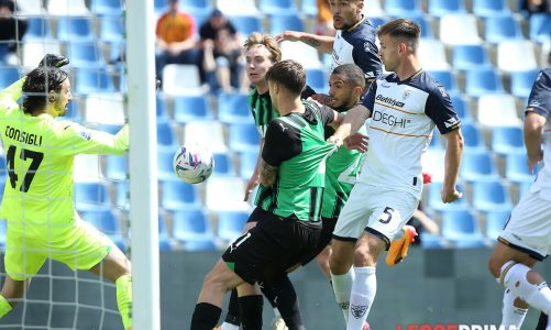 Lecce perfetto, tre gol al Sassuolo e permanenza in A dietro l’angolo