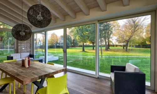 Isolamento termoacustico degli infissi: la chiave per una casa più efficiente e silenziosa
